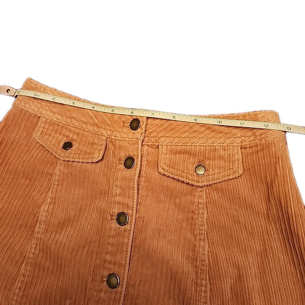 Divided H & M Women’s Rose Pink Corduroy Mini Skirt/W Buttons On Front SZ 4 NEW - Picture 4 of 5